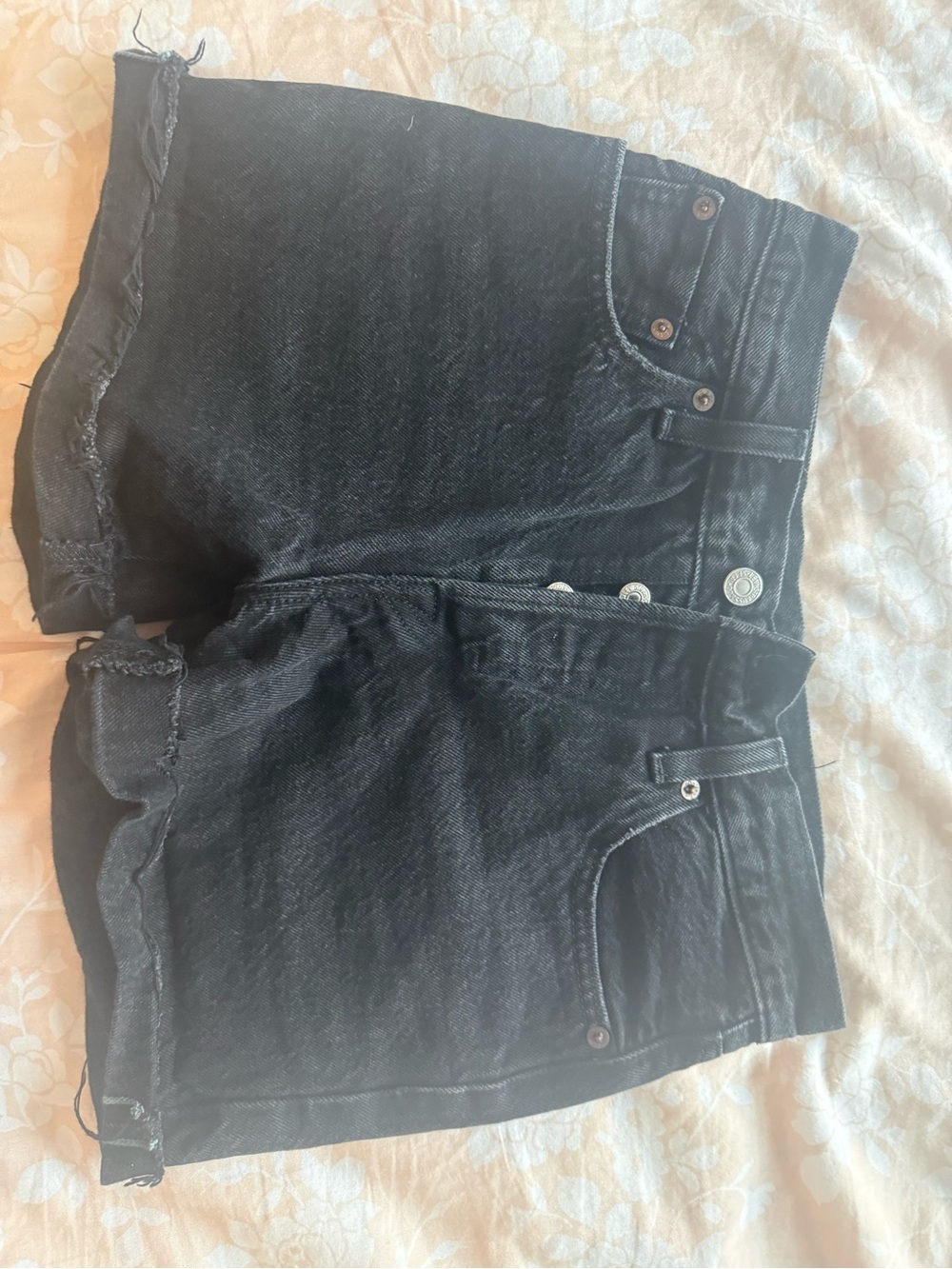 Levi’s 501 Black Denim Women's High-Waist Shorts